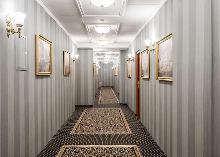 Europejski Centrum Hotel 3*