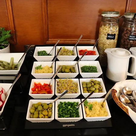 酒店 欧罗比斯基罗瓦中心酒店