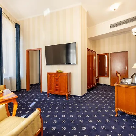 Europejski Centrum Hotel 3*