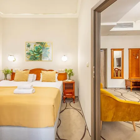 欧罗比斯基罗瓦中心酒店 弗罗茨瓦夫