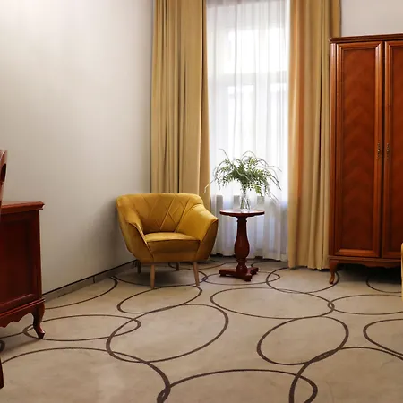Europejski Centrum Szálloda 3*
